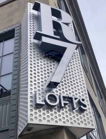 نمونه کار چنلیوم - تابلو تبلیغاتی شفاف